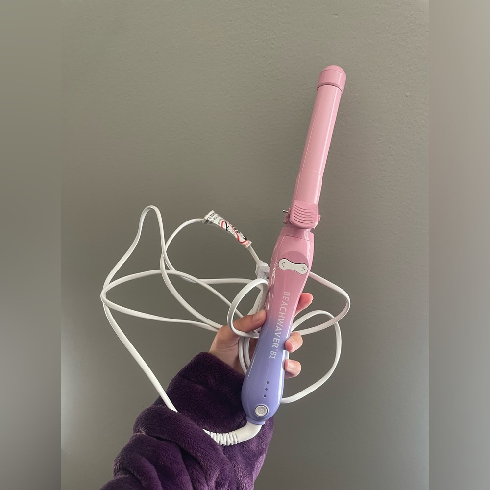 beachwaver curling iron